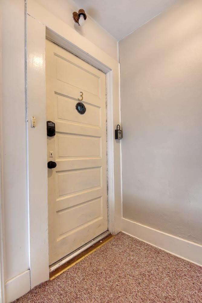 #Stayinmydistrict Historic Apartment Near Downtown Coos Bay Esterno foto