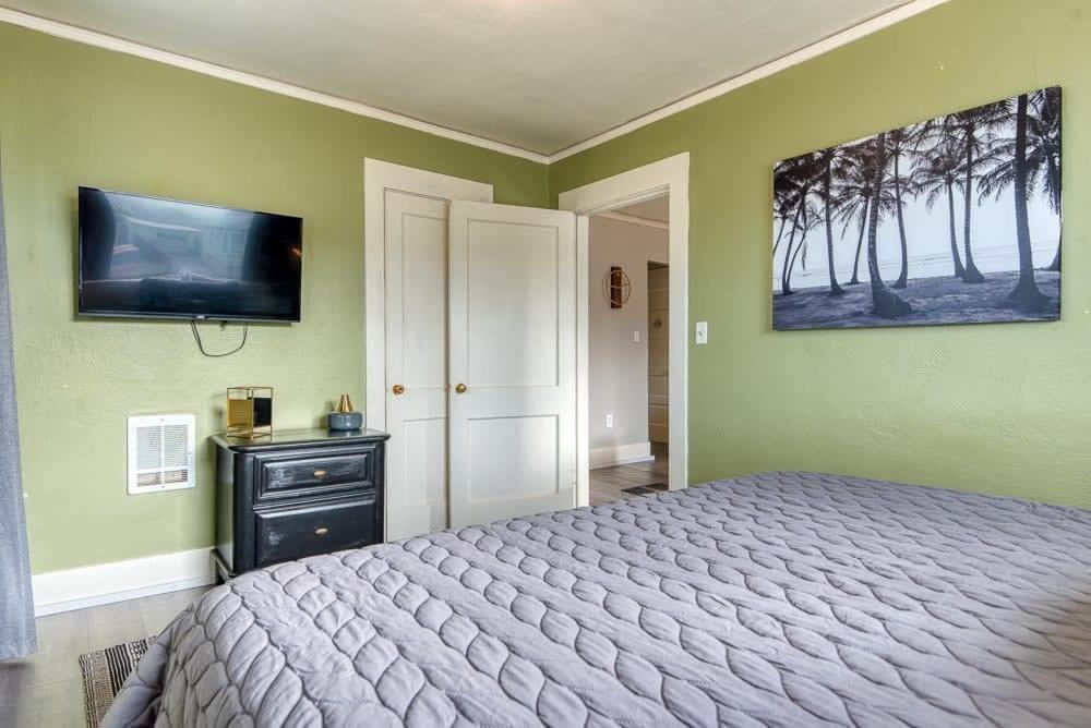 #Stayinmydistrict Historic Apartment Near Downtown Coos Bay Esterno foto