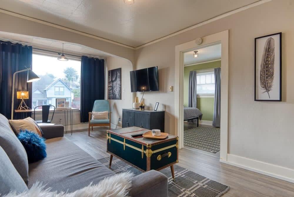 #Stayinmydistrict Historic Apartment Near Downtown Coos Bay Esterno foto